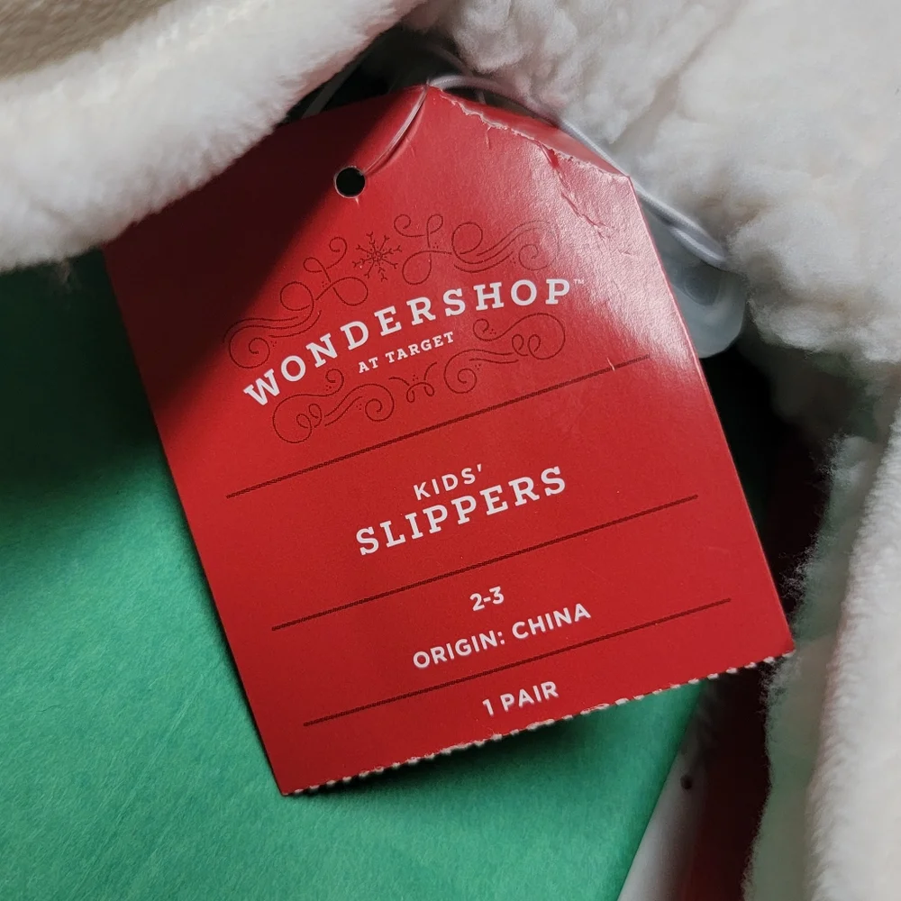 Wondershop Kid’s Off White Santa Smiley Slippers NWT Children’s Size 2-3 Plush